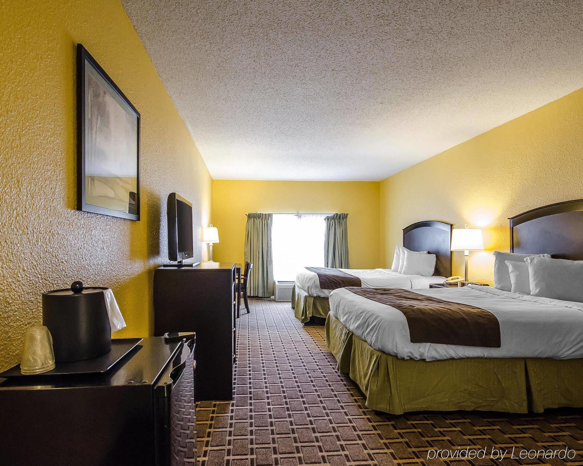 Quality Inn Венсен Экстерьер фото