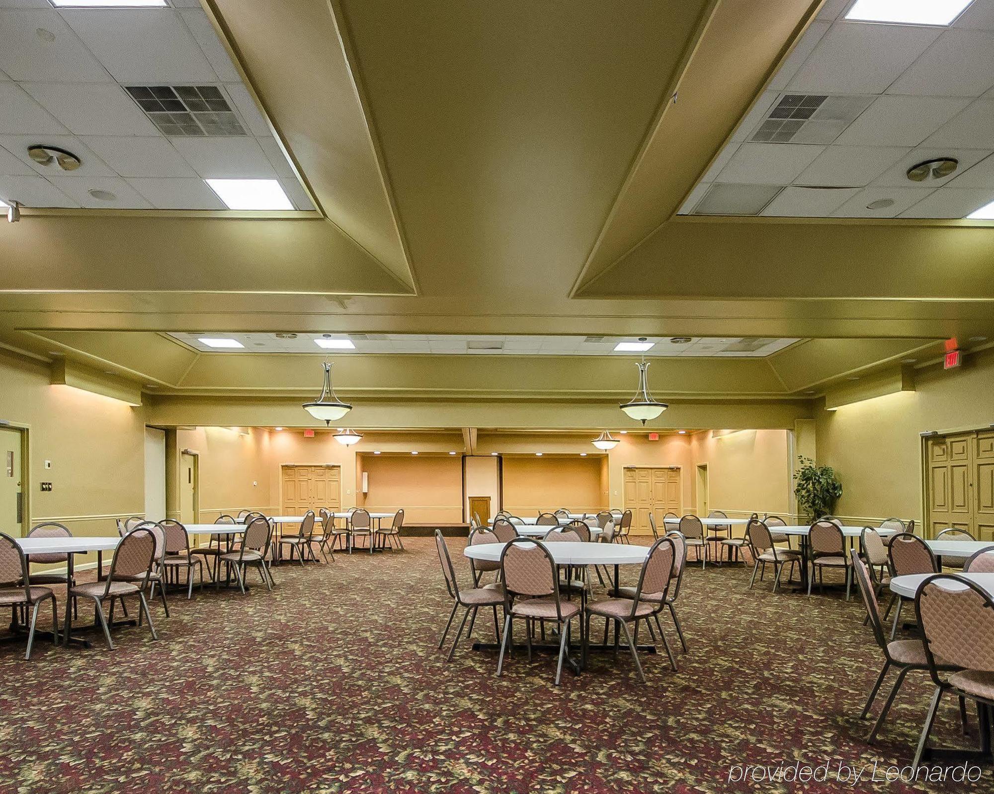 Quality Inn Венсен Экстерьер фото