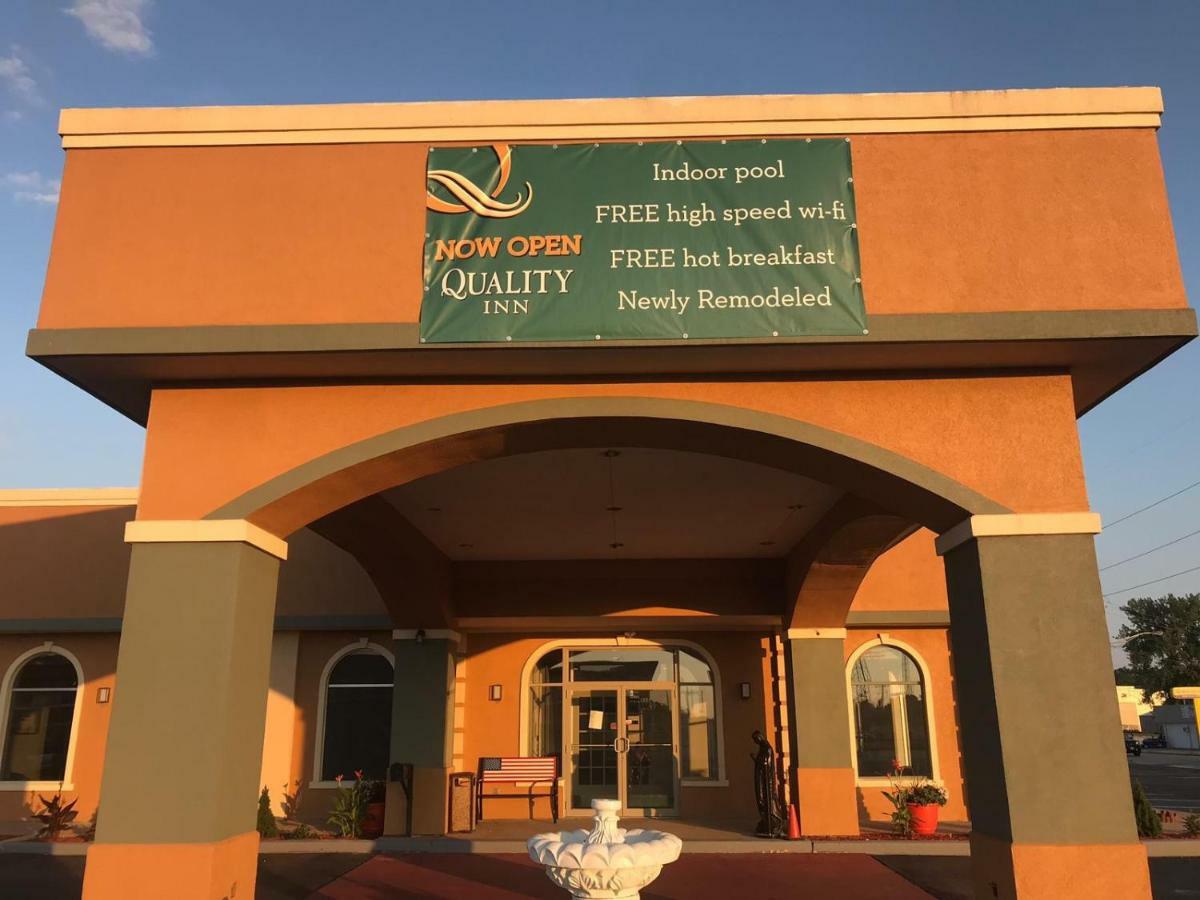 Quality Inn Венсен Экстерьер фото